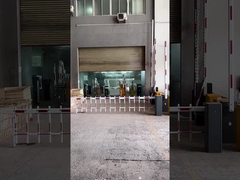 Yaysız Akıllı DC24V Motor Yüksek Hız 1.2s-3s Düzenlenebilir Kol Bariyer Kapısı